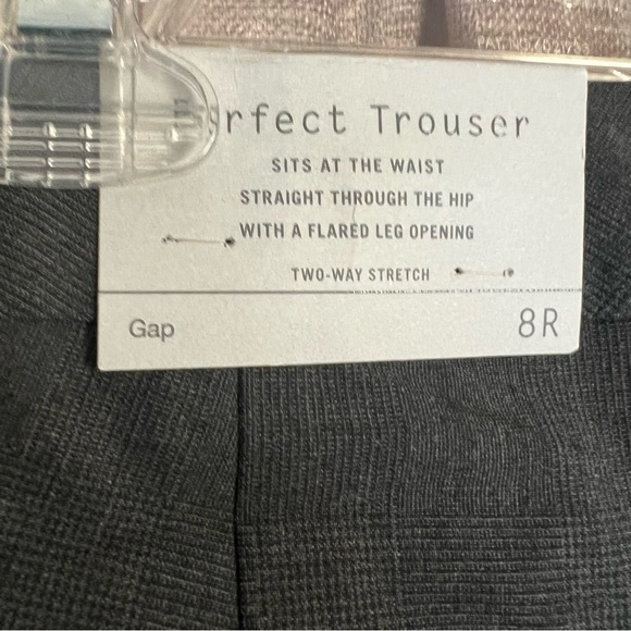 NWT Gap The Perfect Trouser Gray Plaid Flared Trouser Size 8 - Picture 15 of 16